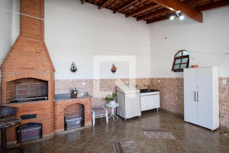 Casa à venda com 246m², 3 quartos e 3 vagasQuintal