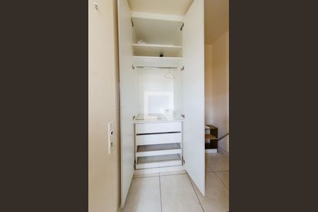 Apartamento para alugar com 62m², 2 quartos e 2 vagas Apartamento para alugar com 62m², 2 quartos e 2 vagasQuarto de serviço