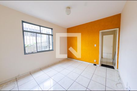 Sala de apartamento para alugar com 2 quartos, 62m² em Carlos Prates, Belo Horizonte