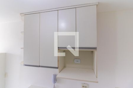Apartamento para alugar com 48m², 2 quartos e 1 vaga Apartamento para alugar com 48m², 2 quartos e 1 vagaCozinha - Armários