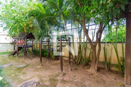 Apartamento para alugar com 48m², 2 quartos e 1 vaga Apartamento para alugar com 48m², 2 quartos e 1 vagaÁrea comum - Playground 2