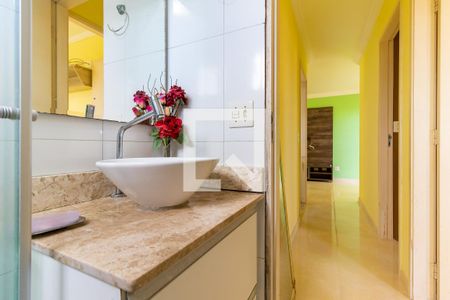 Apartamento para alugar com 48m², 2 quartos e 1 vaga Apartamento para alugar com 48m², 2 quartos e 1 vagaBanheiro
