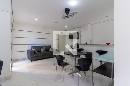 Apartamento para alugar com 48m², 2 quartos e 1 vaga Apartamento para alugar com 48m², 2 quartos e 1 vagaÁrea comum - Salão de festas