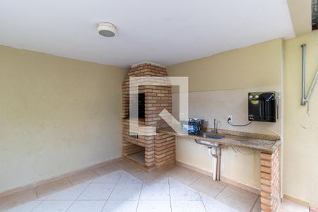 Apartamento para alugar com 48m², 2 quartos e 1 vaga Apartamento para alugar com 48m², 2 quartos e 1 vagaÁrea comum - Churrasqueira 2