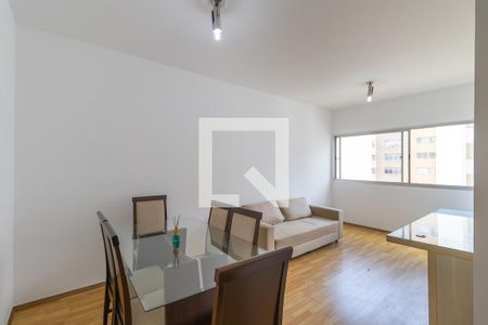 Sala de apartamento para alugar com 1 quarto, 55m² em Centro, Campinas
