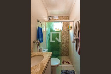 Casa à venda com 120m², 2 quartos e 4 vagasBanheiro da Suíte 1