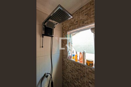 Casa à venda com 120m², 2 quartos e 4 vagasBanheiro da Suíte 1