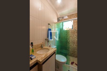 Casa à venda com 120m², 2 quartos e 4 vagasBanheiro da Suíte 1