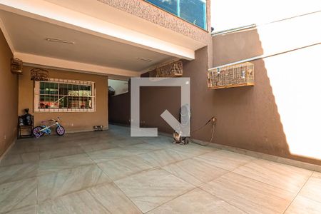 Casa à venda com 120m², 2 quartos e 4 vagasGaragem