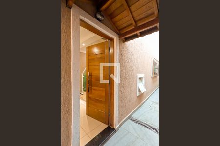 Casa à venda com 120m², 2 quartos e 4 vagasEntrada