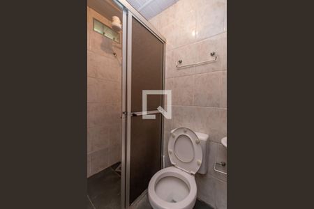 Banheiro de kitnet/studio para alugar com 1 quarto, 32m² em Cidade Universitária, Campinas