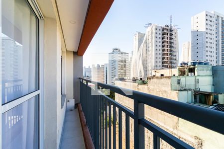 Apartamento para alugar com 32m², 1 quarto e sem vaga Apartamento para alugar com 32m², 1 quarto e sem vagaVaranda