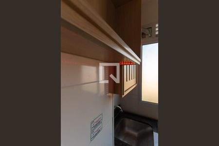 Apartamento à venda com 54m², 2 quartos e 1 vagaCozinha - Luz Led
