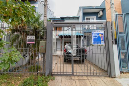 Casa à venda com 110m², 4 quartos e 1 vagaFachada