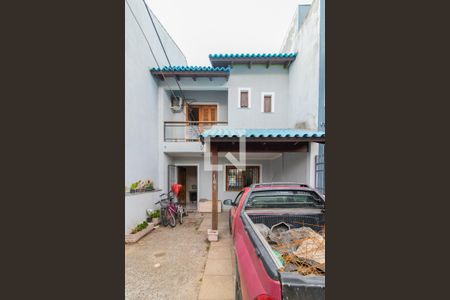 Casa à venda com 110m², 4 quartos e 1 vagaFachada