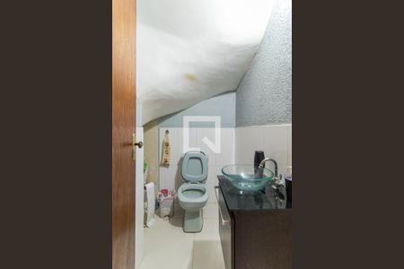 Lavabo de casa à venda com 4 quartos, 110m² em Hípica, Porto Alegre