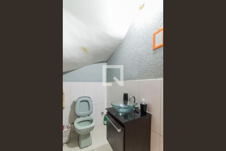 Lavabo de casa à venda com 4 quartos, 110m² em Hípica, Porto Alegre