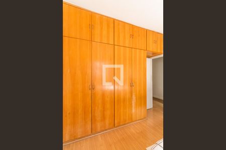 Quarto 1 de apartamento para alugar com 2 quartos, 65m² em Castelo, Belo Horizonte