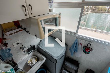 Apartamento à venda com 60m², 3 quartos e 1 vagaÁrea de Serviço