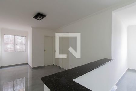 Sala de apartamento para alugar com 2 quartos, 50m² em Jardim Santa Cecilia, Guarulhos