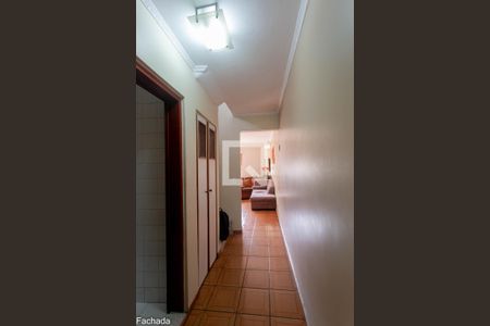 Corredor de casa à venda com 3 quartos, 375m² em Jardim Climax, São Paulo