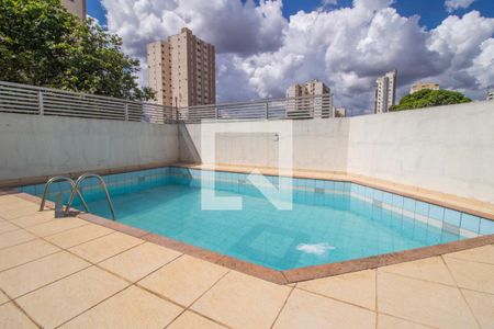 Piscina de apartamento à venda com 3 quartos, 104m² em Setor Aeroporto, Goiânia