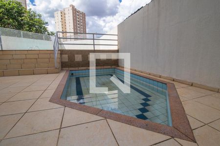Apartamento à venda com 104m², 3 quartos e 1 vaga Apartamento à venda com 104m², 3 quartos e 1 vagaPiscina