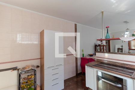 Casa à venda com 327m², 4 quartos e 3 vagasCozinha