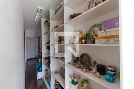 Casa à venda com 327m², 4 quartos e 3 vagasEscritório