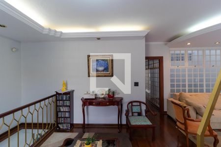 Casa à venda com 327m², 4 quartos e 3 vagasSala de TV