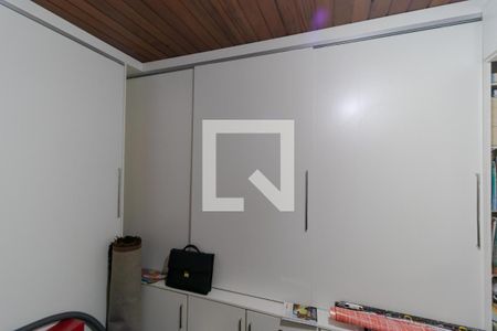 Casa à venda com 327m², 4 quartos e 3 vagasEscritório