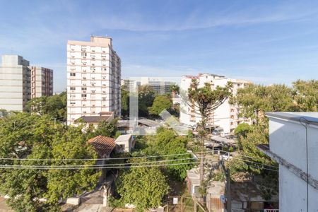Sala-Varanda-Vista de apartamento à venda com 1 quarto, 53m² em Marechal Rondon, Canoas