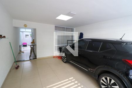Casa à venda com 145m², 4 quartos e 2 vagasGaragem