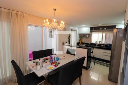 Casa à venda com 145m², 4 quartos e 2 vagasCozinha