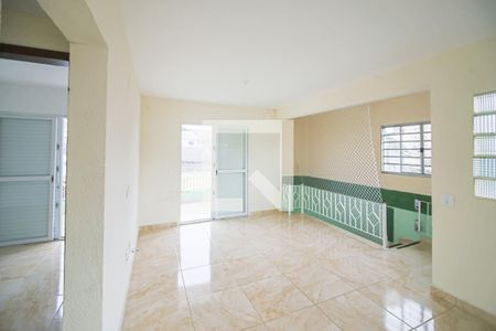 Casa para alugar com 80m², 2 quartos e 1 vagaSala / Cozinha