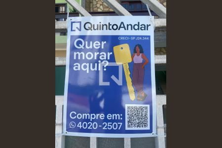 Casa à venda com 293m², 3 quartos e 6 vagas Casa à venda com 293m², 3 quartos e 6 vagasPlaquinha