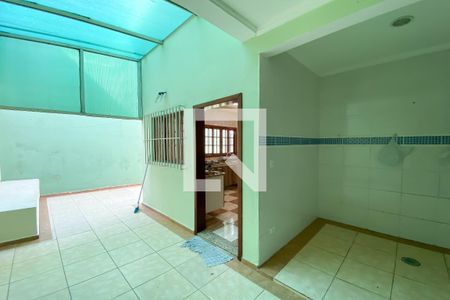 Casa à venda com 293m², 3 quartos e 6 vagas Casa à venda com 293m², 3 quartos e 6 vagasÁrea de Serviço