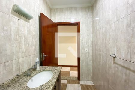 Casa à venda com 293m², 3 quartos e 6 vagas Casa à venda com 293m², 3 quartos e 6 vagasLavabo