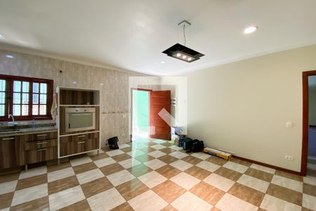 Casa à venda com 293m², 3 quartos e 6 vagas Casa à venda com 293m², 3 quartos e 6 vagasCozinha