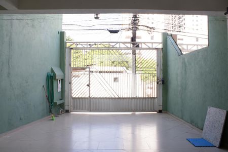 Casa à venda com 293m², 3 quartos e 6 vagas Casa à venda com 293m², 3 quartos e 6 vagasGaragem