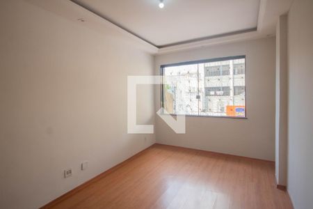Sala de apartamento para alugar com 2 quartos, 75m² em Ramos, Rio de Janeiro