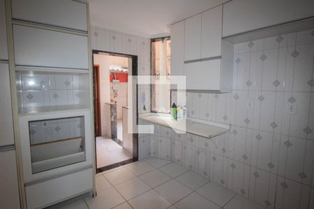 Apartamento para alugar com 75m², 2 quartos e sem vaga Apartamento para alugar com 75m², 2 quartos e sem vagaCozinha