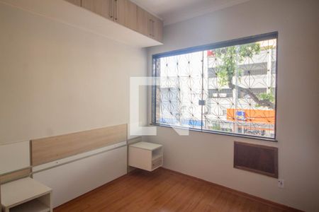 Quarto 1 de apartamento para alugar com 2 quartos, 75m² em Ramos, Rio de Janeiro