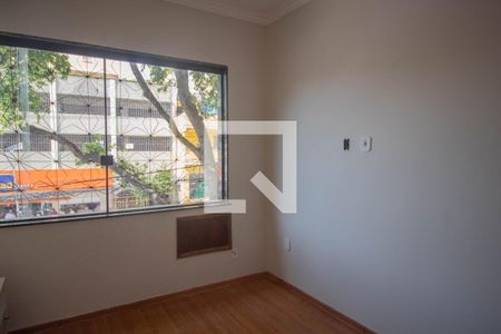 Quarto 1 de apartamento para alugar com 2 quartos, 75m² em Ramos, Rio de Janeiro