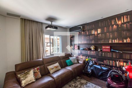 Cinema de casa de condomínio para alugar com 3 quartos, 400m² em Alphaville, Santana de Parnaíba
