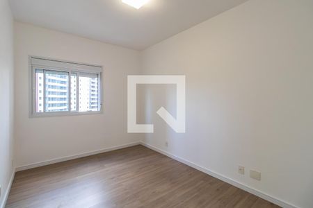 Quarto 2 de apartamento para alugar com 2 quartos, 52m² em Alphaville Empresarial, Barueri