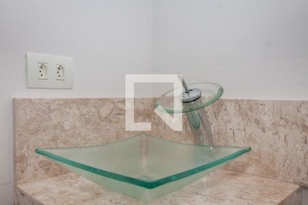 Apartamento para alugar com 320m², 3 quartos e 1 vagaBanheiro 4