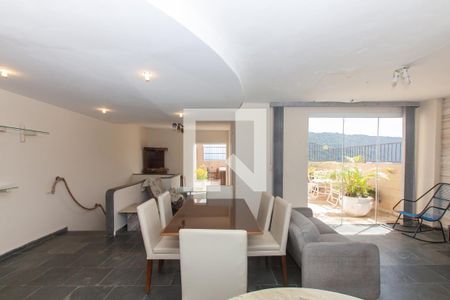 Sala 1 de apartamento para alugar com 3 quartos, 320m² em Barra Funda, Guarujá