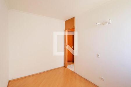 Quarto 1 de apartamento para alugar com 2 quartos, 48m² em Parque Peruche, São Paulo