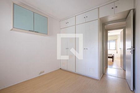 Apartamento para alugar com 105m², 3 quartos e 2 vagasQuarto 2